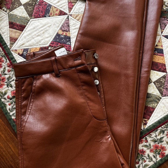 Aritzia Wilfred modern leather cargo pant - Picture 1 of 2